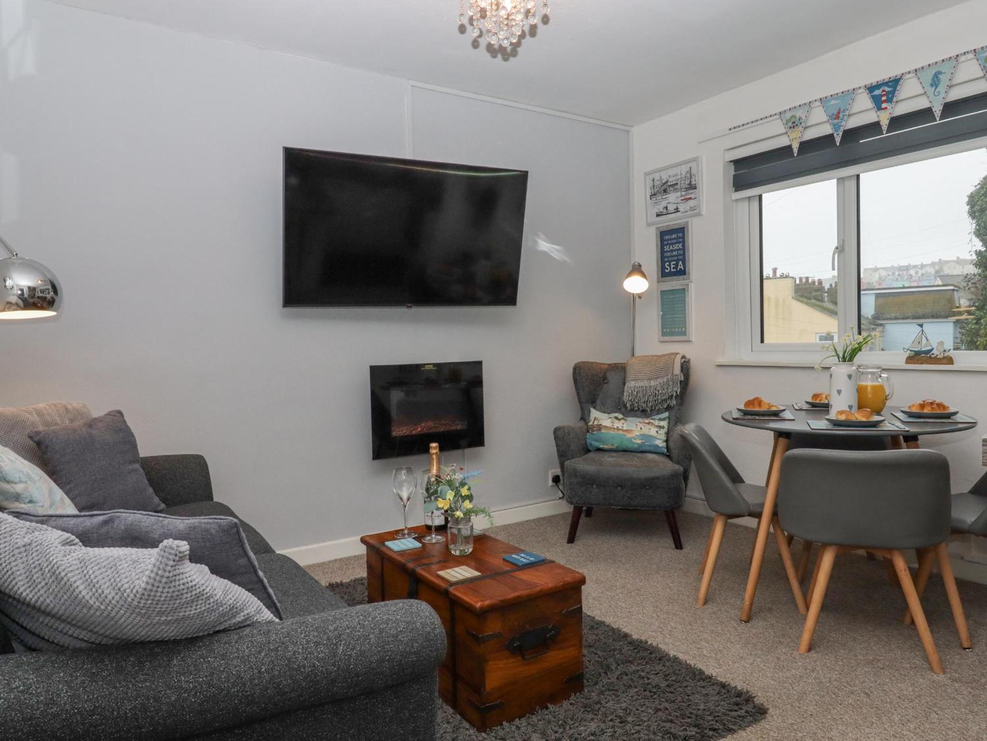 3 Dolphin Court Brixham Exterior foto