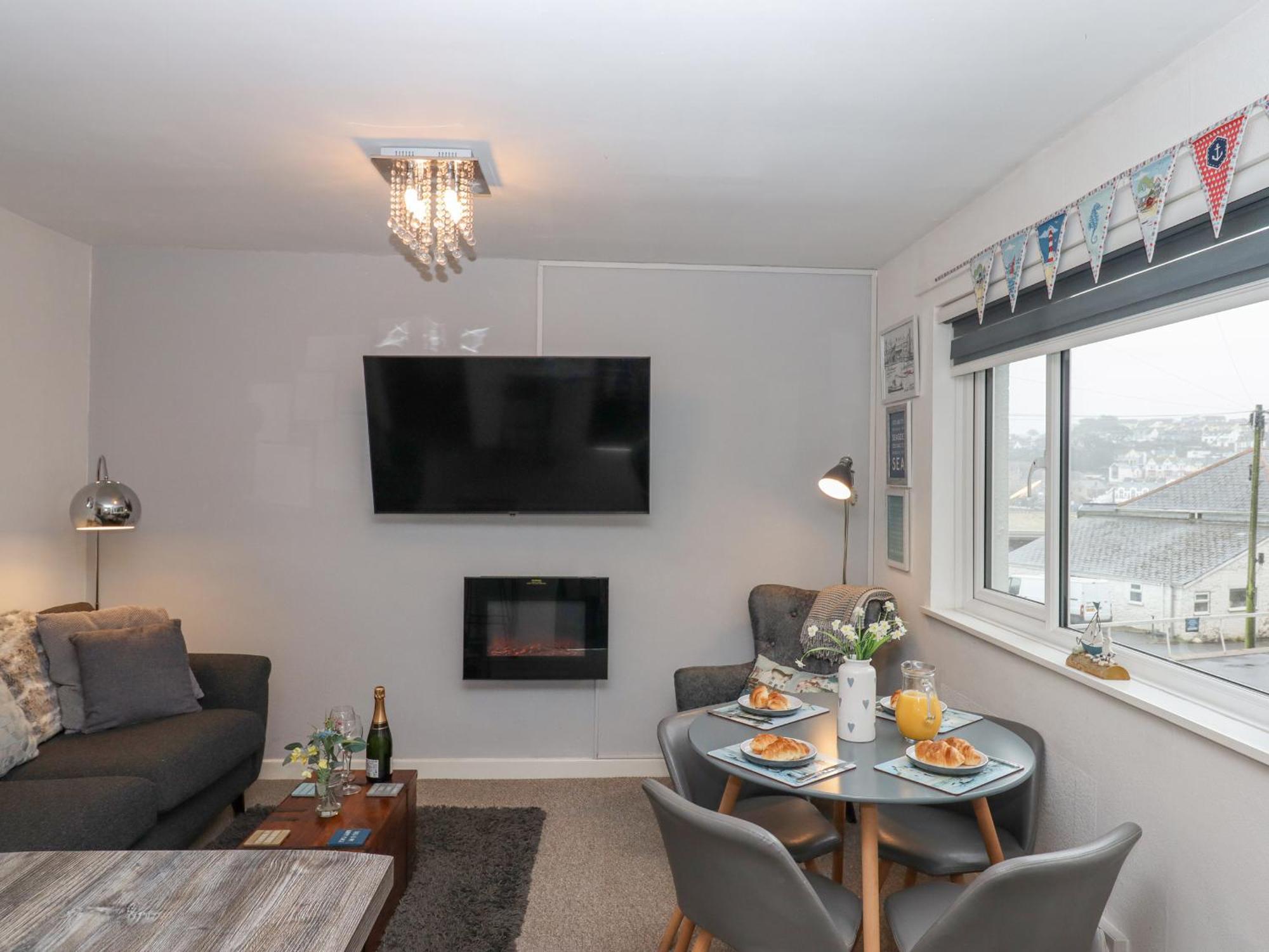 3 Dolphin Court Brixham Exterior foto